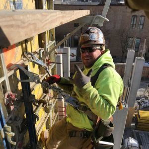 Meet your Posher, Troy